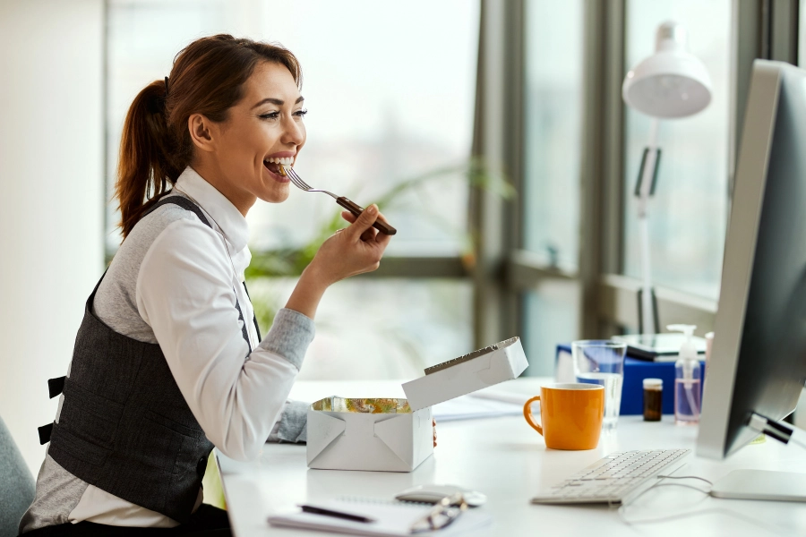 Nạp năng lượng tại văn phòng