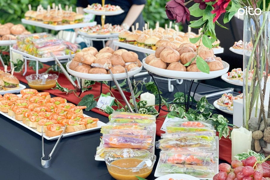 Tiec-fingerfood-SkyXSolar-01 Tiệc Finger Food tại SkyX Solar