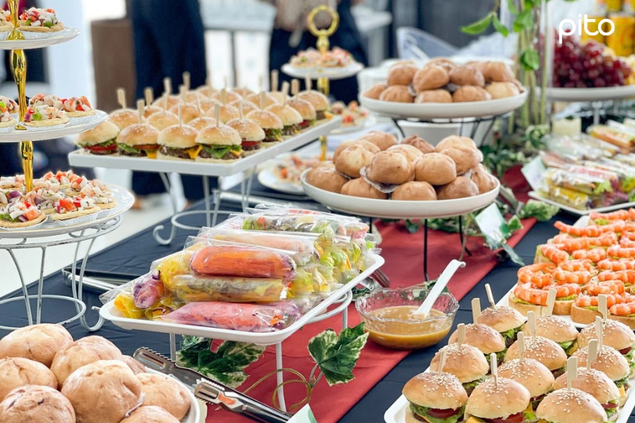 Tiec-fingerfood-SkyXSolar-02 Tiệc Finger Food tại SkyX Solar