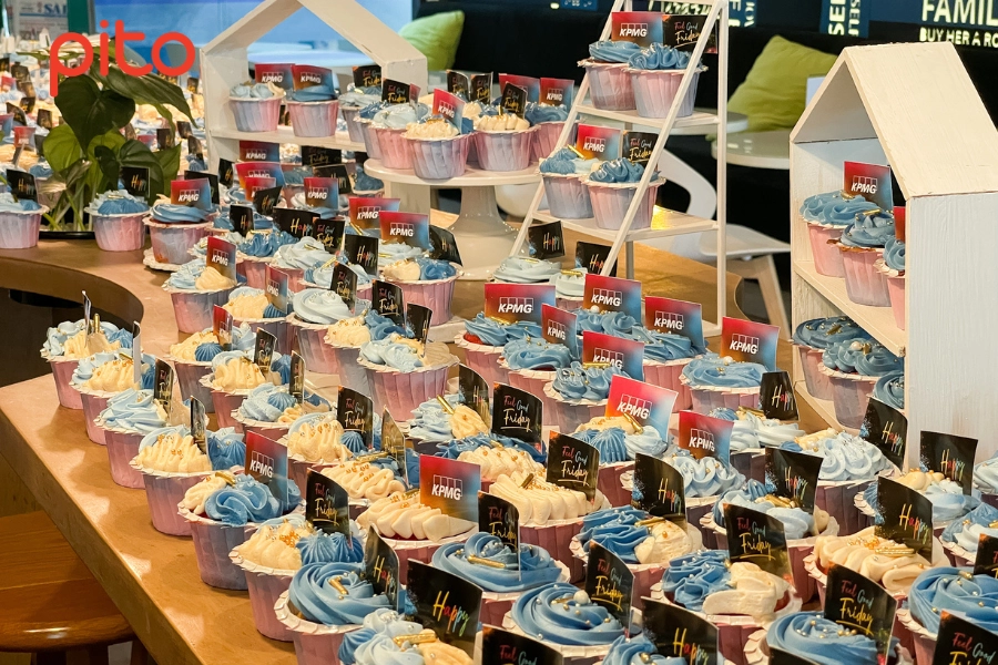 Bánh cupcake hưởng ứng tháng LGBT