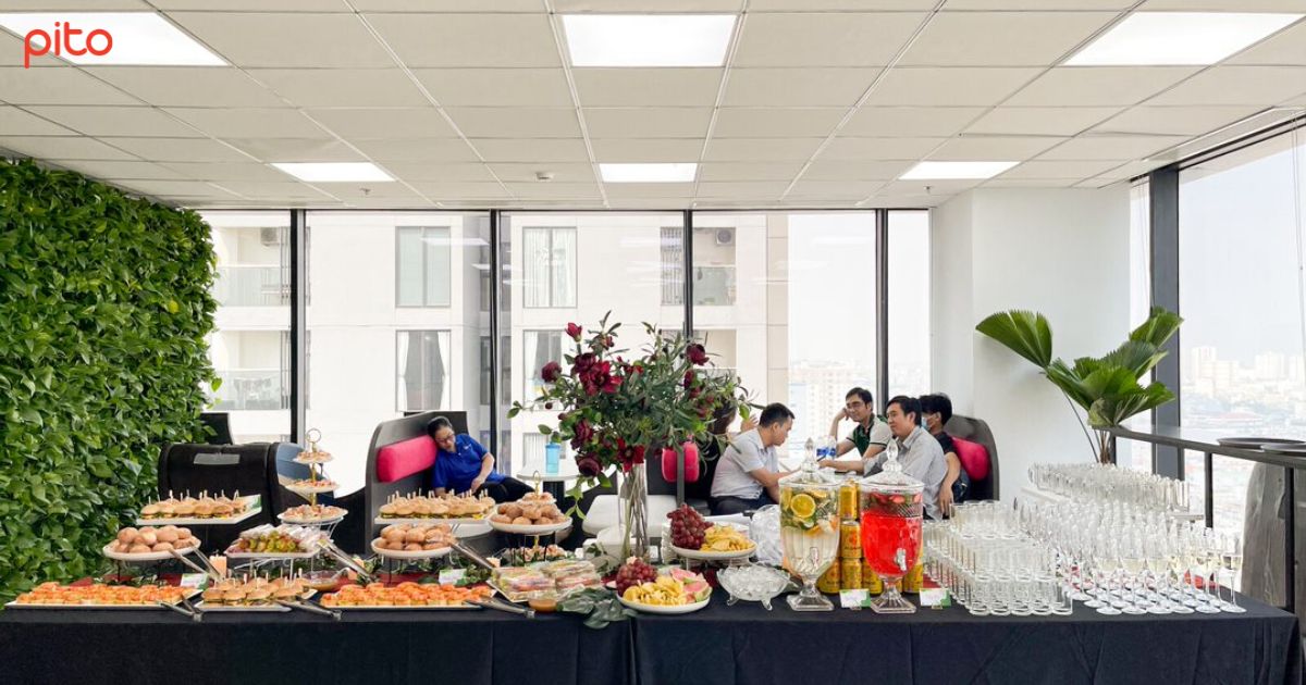 Thumbnail tiệc Finger Food tại Skyx Solar