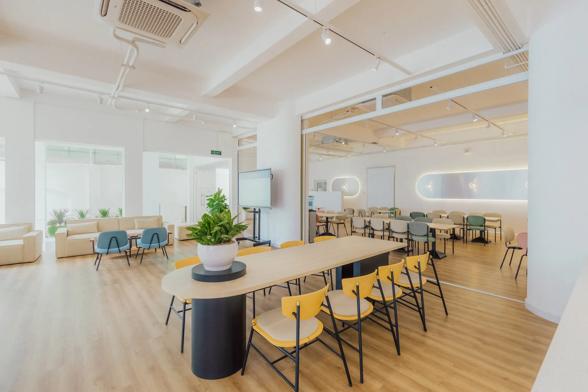 Global Uniconnect Hub