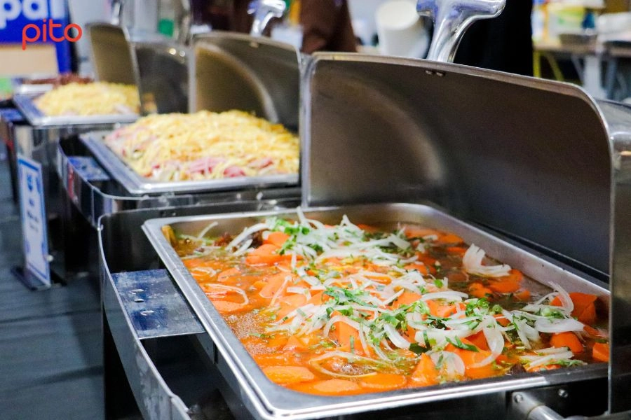 Bò kho thơm ngon tại văn phòng