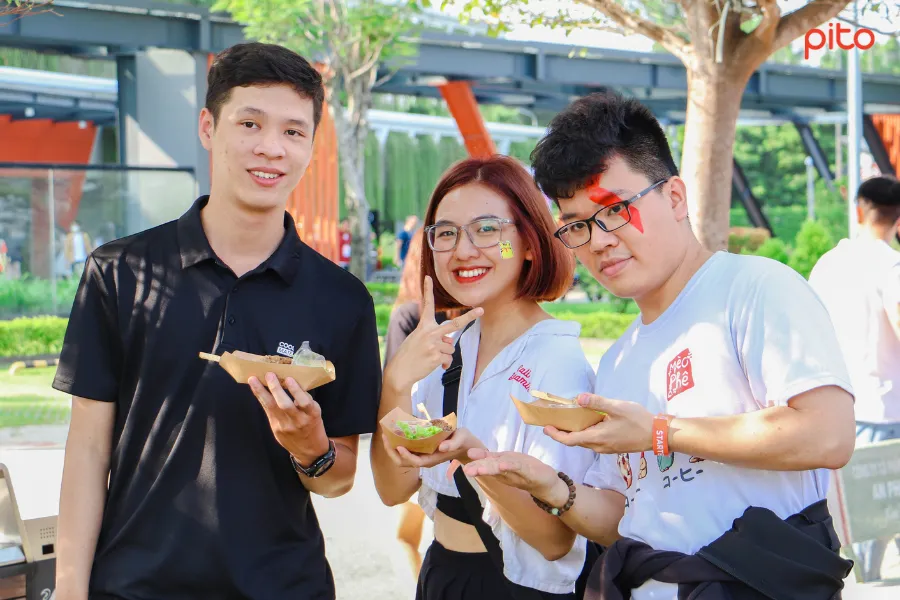 vui-ve-tan-huong-hoi-cho-am-thuc-tai-vng Cùng nhau tận hưởng không khí hội chợ ẩm thực
