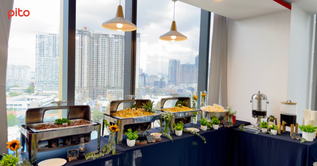 12 tips trở thành người tinh tế khi dùng tiệc buffet tại văn phòng thumbnail