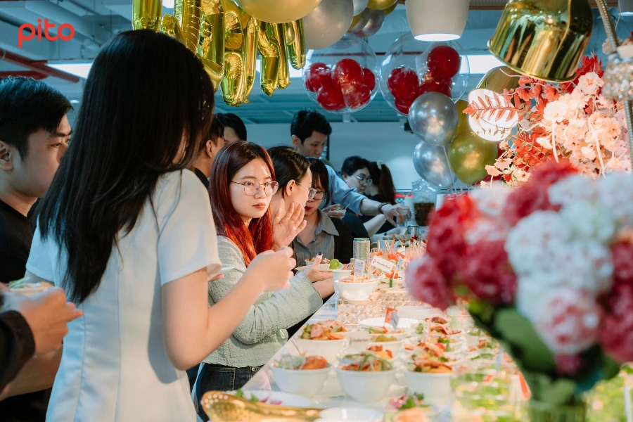 khu-vuc-ban-tiec-khai-truong-van-phong-moi Khu vực bàn tiệc khai trương văn phòng mới Profectus