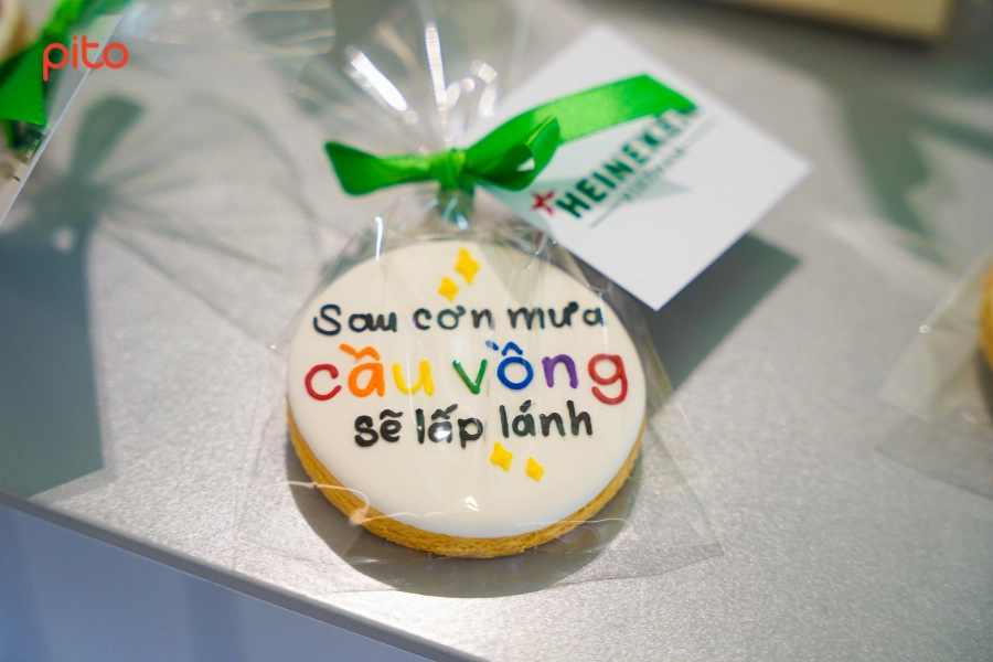 Bánh thiết kế riêng