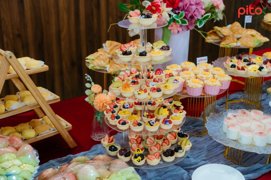 Bàn tiệc Teabreak hấp dẫn cho upGrad Vietnam