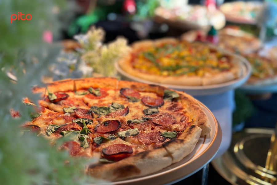 Đặt pizza văn phòng