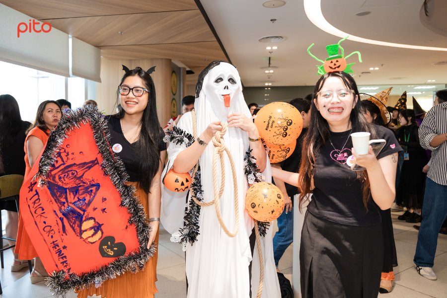 Tổ chức halloween theo combo