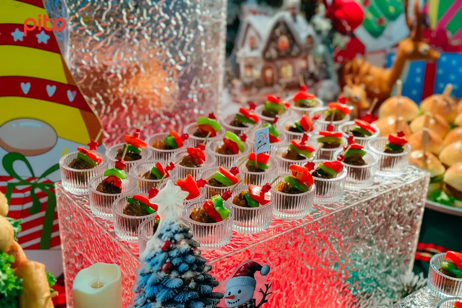 Tiệc giáng sinh noel (3)
