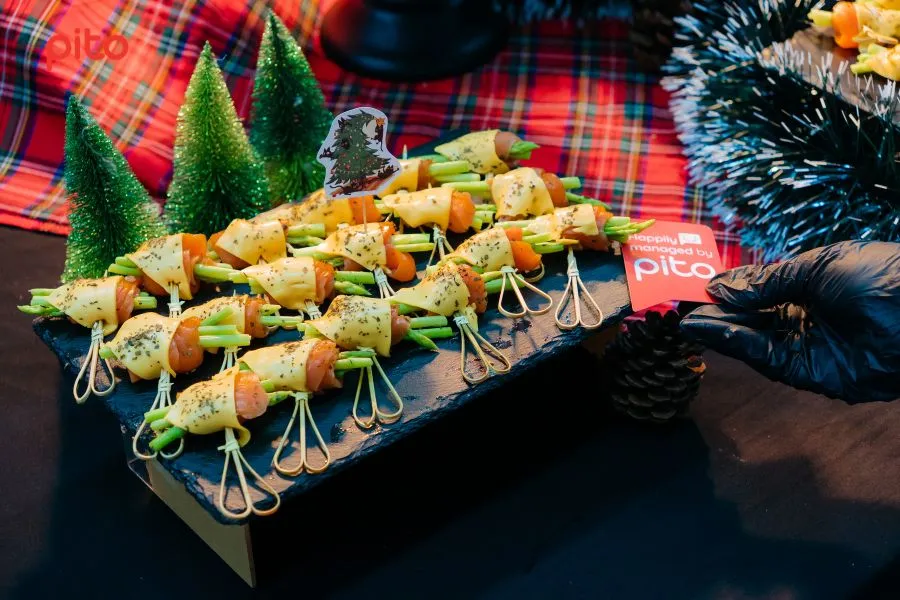 tiệc giáng sinh fingerfood (4) tiệc giáng sinh fingerfood (4)