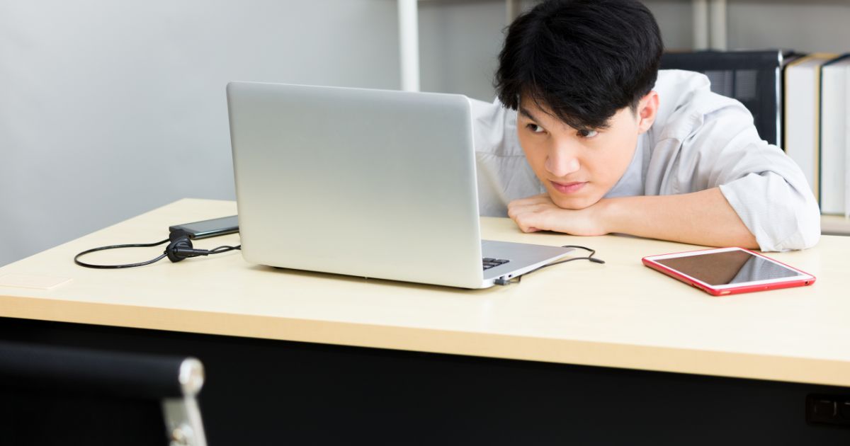 Vì sao cuối năm dân văn phòng giảm hiệu suất? Thumbnail