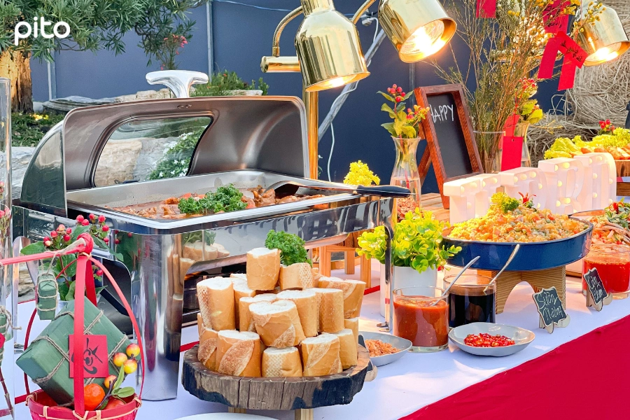 Đặt tiệc Tân Niên khai xuân
