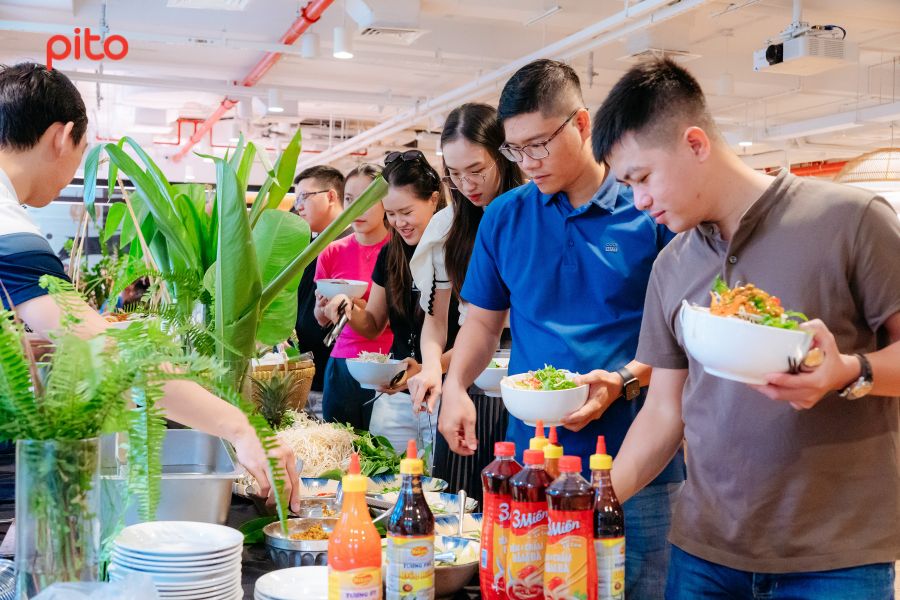 Live Station - Phở - WeWork Live Station - Phở - WeWork