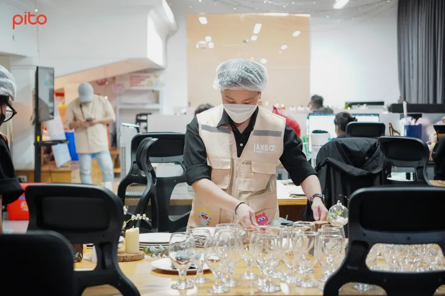 Khó đảm bảo nhân sự phục vụ