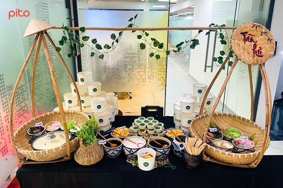 Tàu hủ tiệc văn phòng