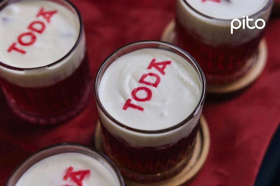 Mocktail in logo TODA