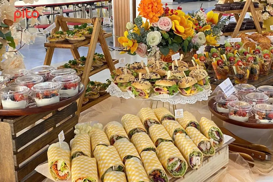 Tiệc Brunch healthy quốc tế
