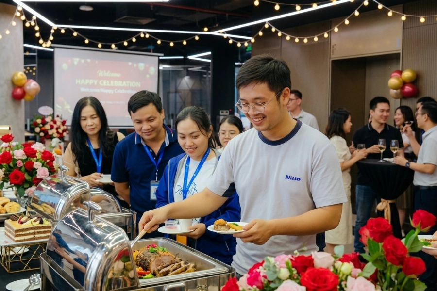 Tiec-tri-an-HR Tiệc tri ân HR