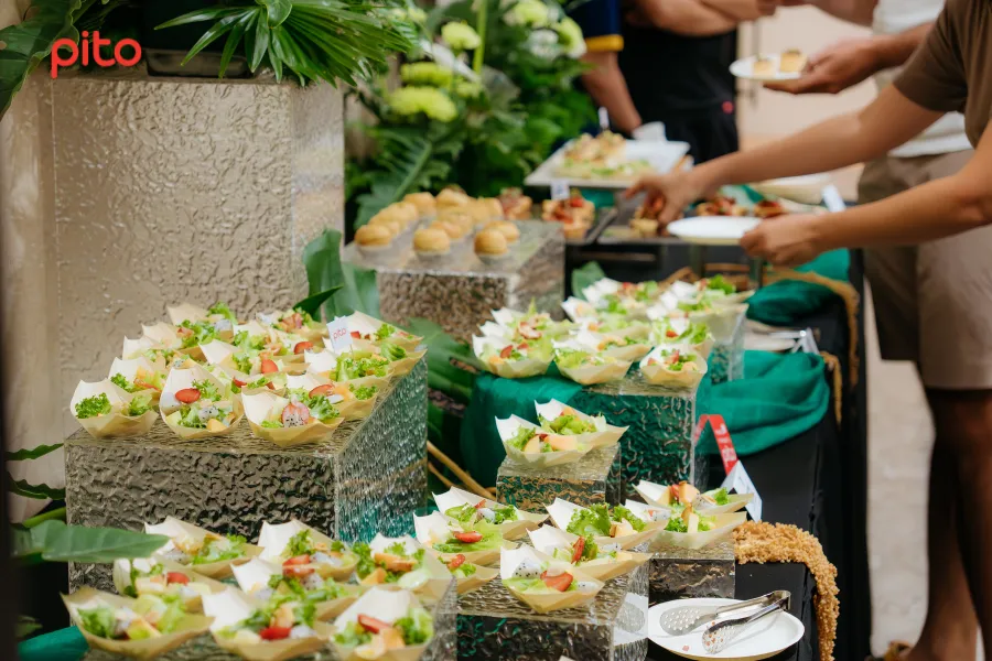 Tổ chức tiệc tại coworking space (4) Tổ chức tiệc tại coworking space (4)