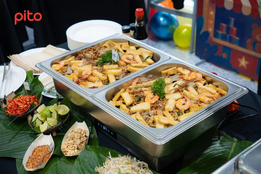 Tiệc trưa buffet thái gắn kết nội bộ (18) Tiệc trưa buffet thái gắn kết nội bộ (18)