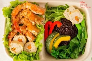 Thực đơn cơm văn phòng món healthy salad tôm rang gạo lứt - PITO Cloud Canteen