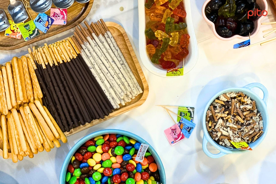 Tiệc kẹo tại tiNiWorld