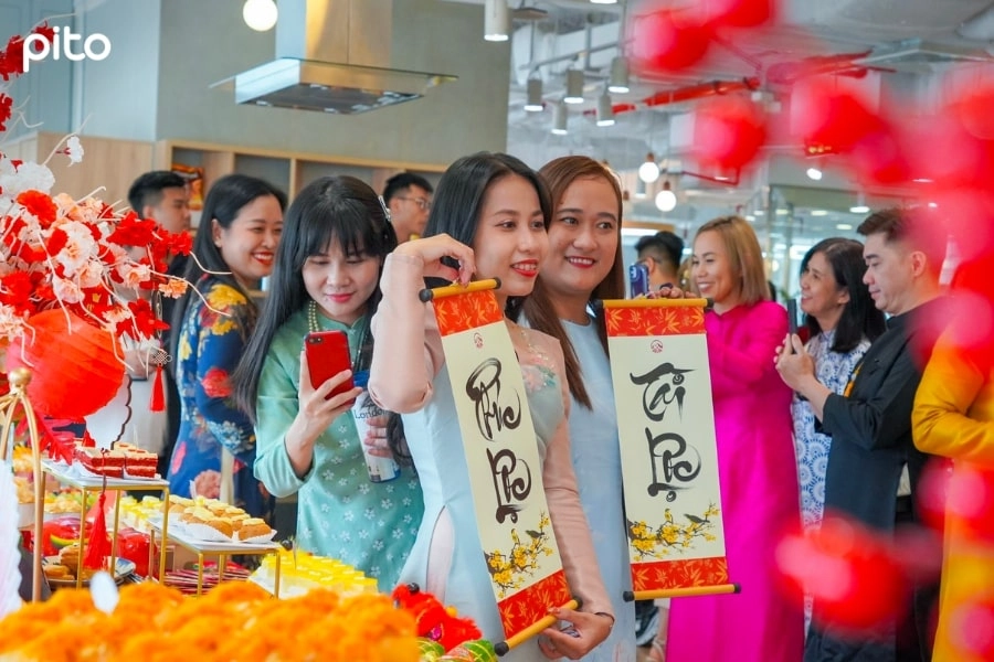 Tiệc Tất niên Year End Party cho công ty sang trọng, Tết Việt